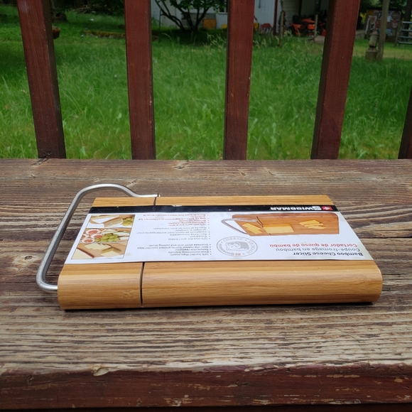 SWISSMAR Bamboo Cheese Serving Board with Stainless Steel Blade (Cheese Slicer) - Picture 7 of 14